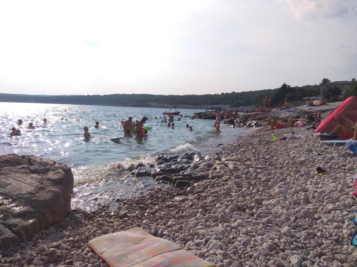 Laura Appartement Koromačno Buitenkant foto